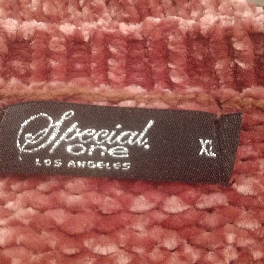Sweater - Picture 3 of 3